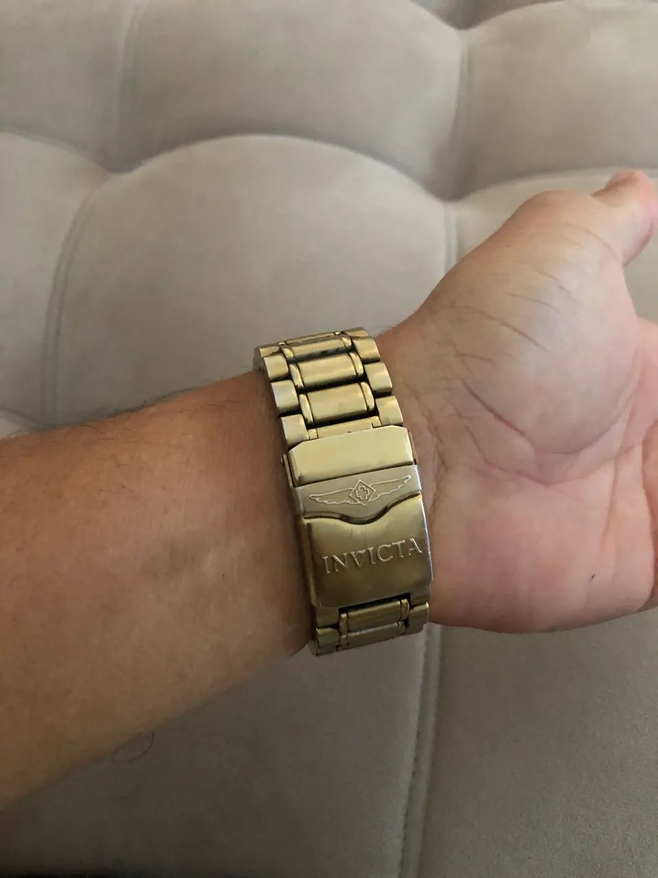 Vendo invicta preço baixo pra vender rápido.  - Foto 3