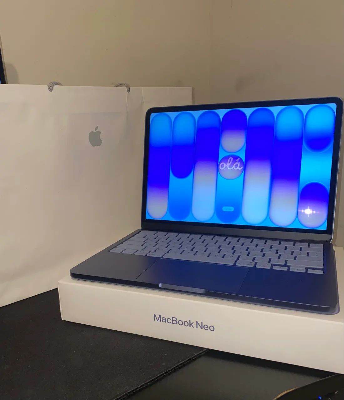 Apple Macbook Neo 8+256gb Azul NA CAIXA - Notebooks - Itapuã, Vila