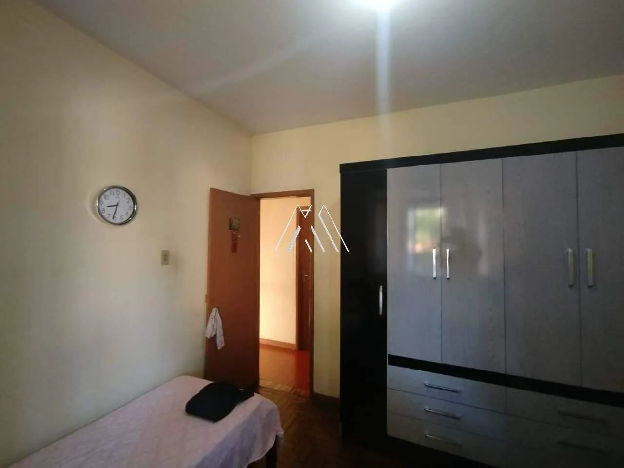 Vendo casa em Itaúna em excelente localização! - Foto 5