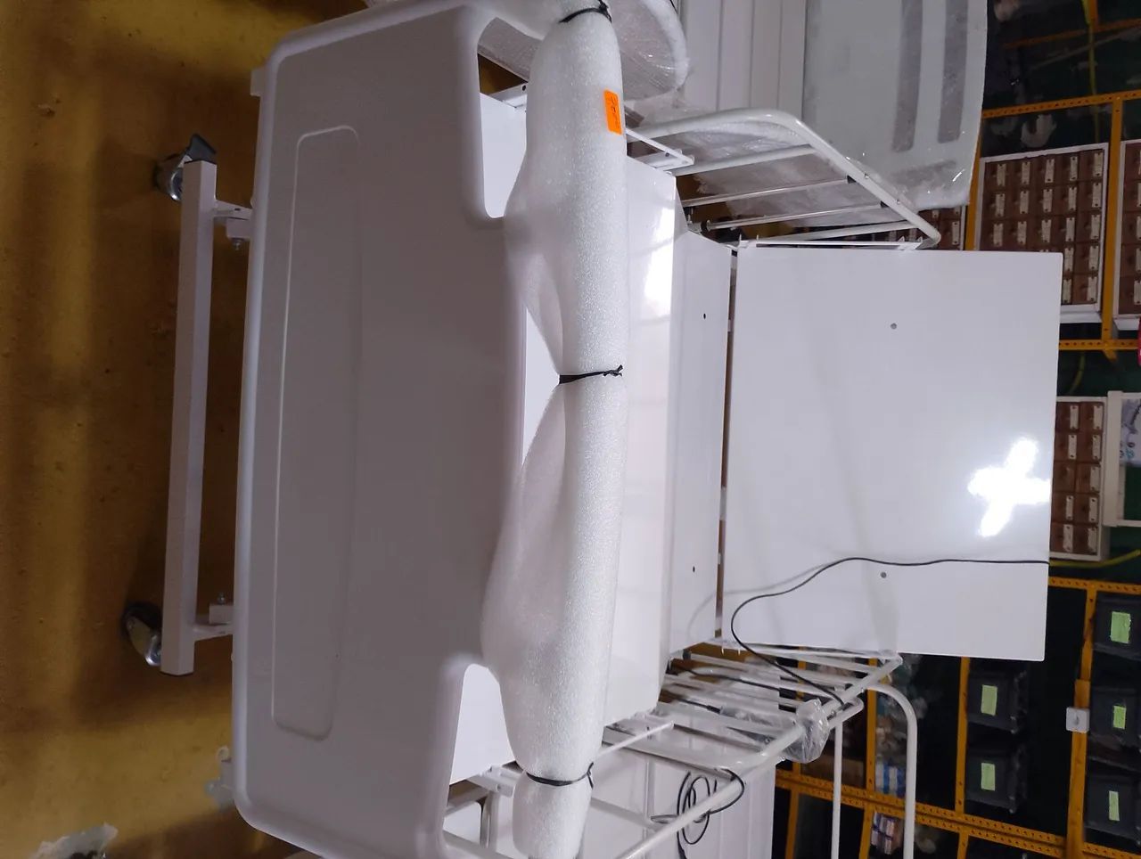 Cama hospitalar elétrica. *