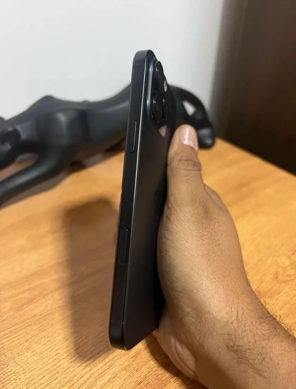 Iphone 16 pro 512gb - Foto 4