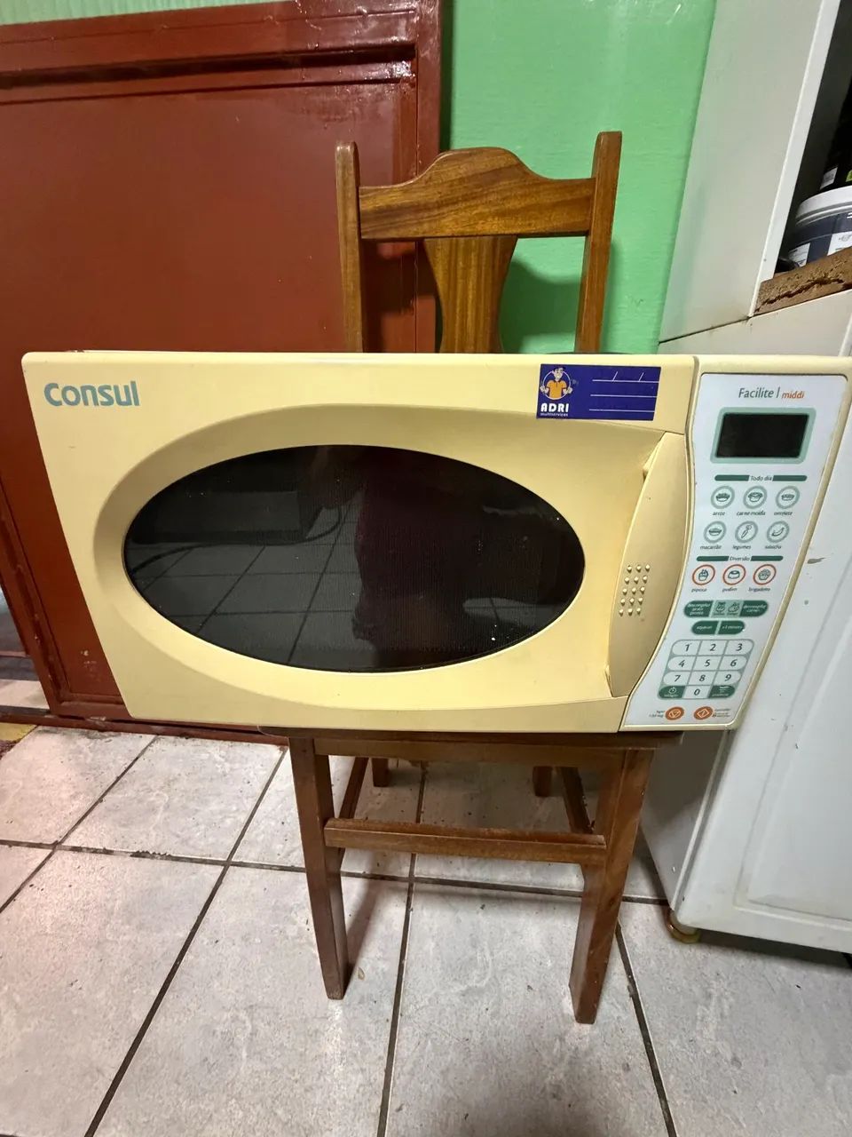 Microondas 30  litros  - Foto 2