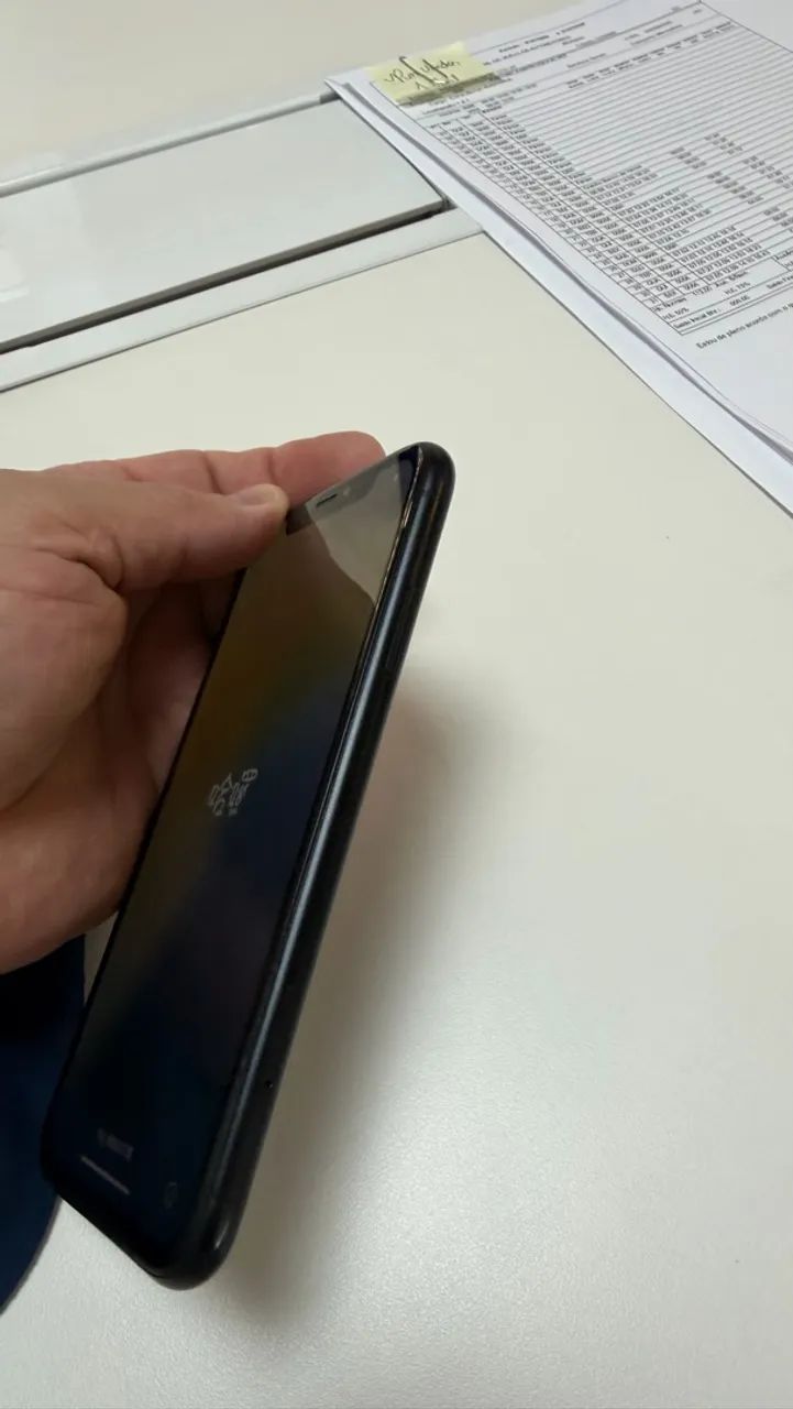 iPhone XR preto 64g - Foto 2