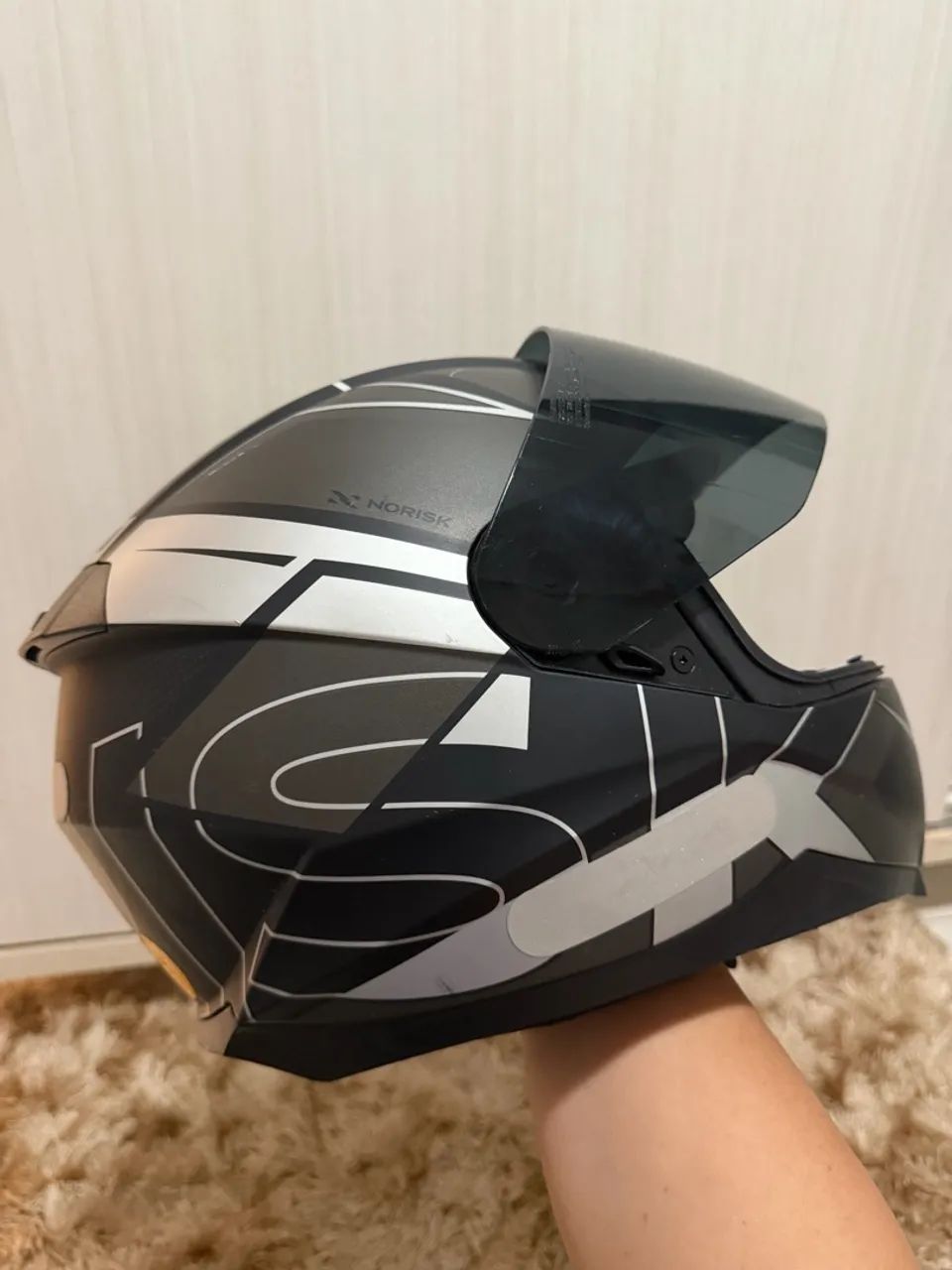 Capacete Norisk tamanho 58 - Foto 2