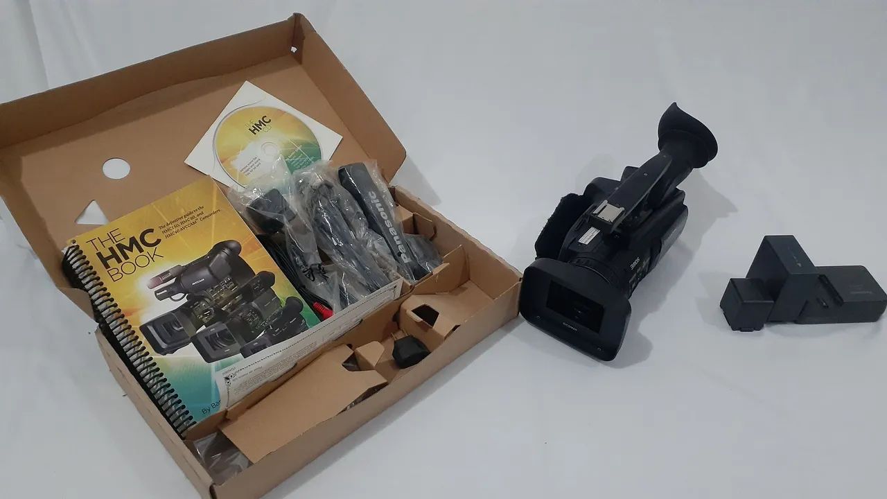 Filmadora panasonic hmc40  - Foto 2