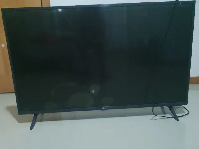 TV LG COM TELA QUEBRADA