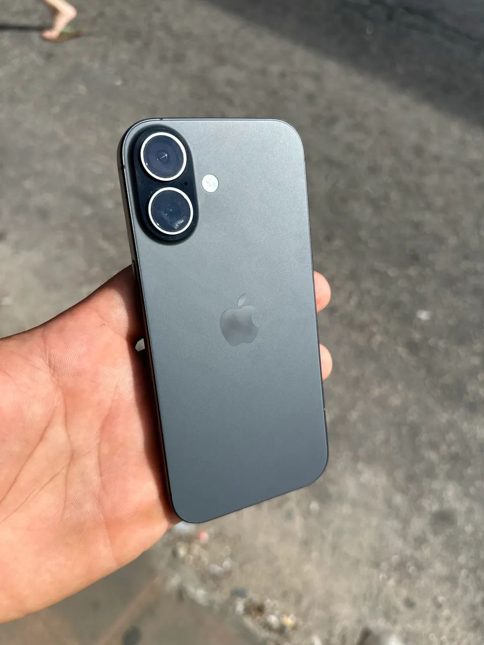 iPhone 17 