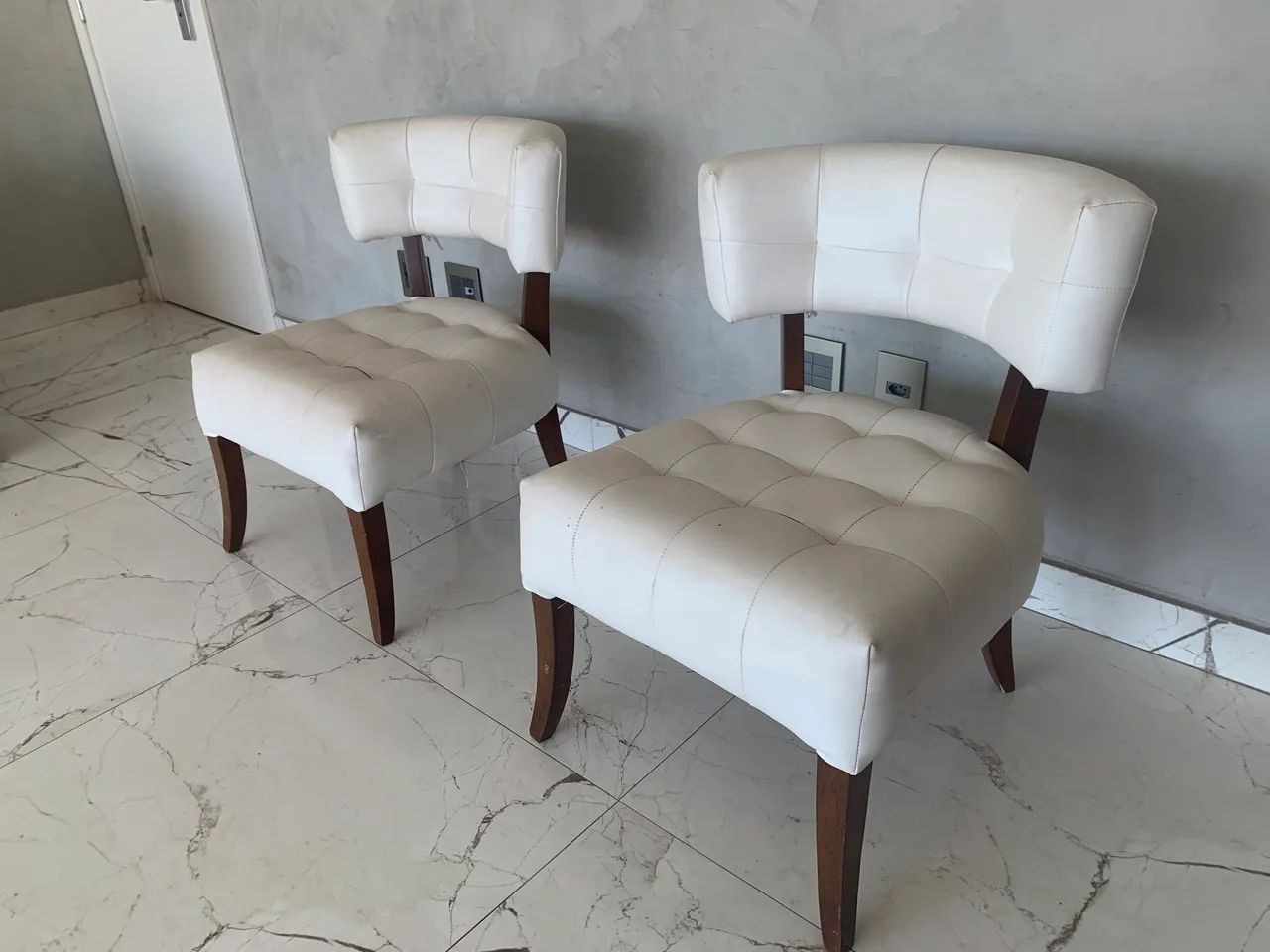 2 Poltronas