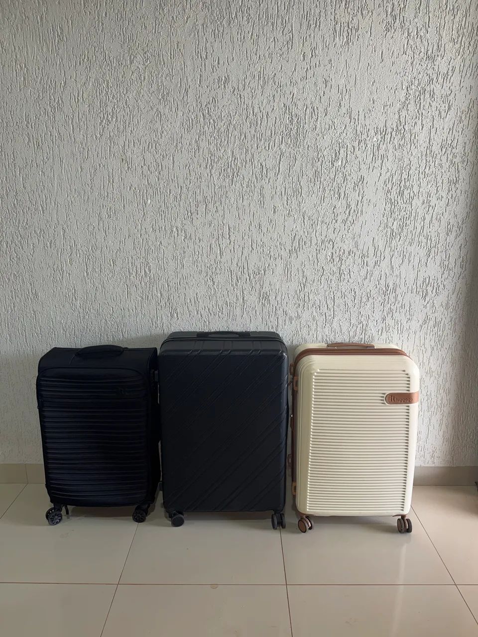 Malas de viagem semi nova