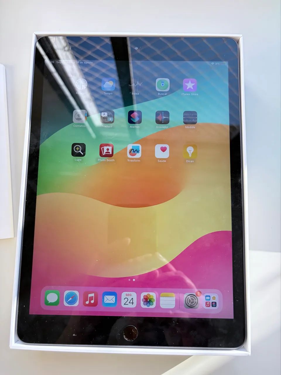 Ipad 8 Geração com teclado Logitech Smart Folio