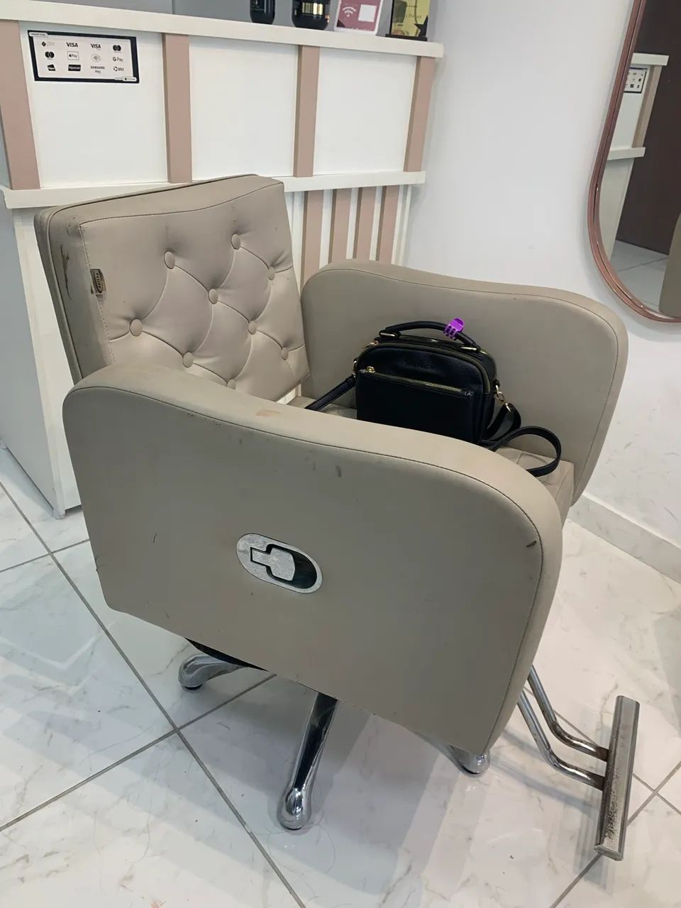 Cadeiras salão + lavatório  - Foto 4