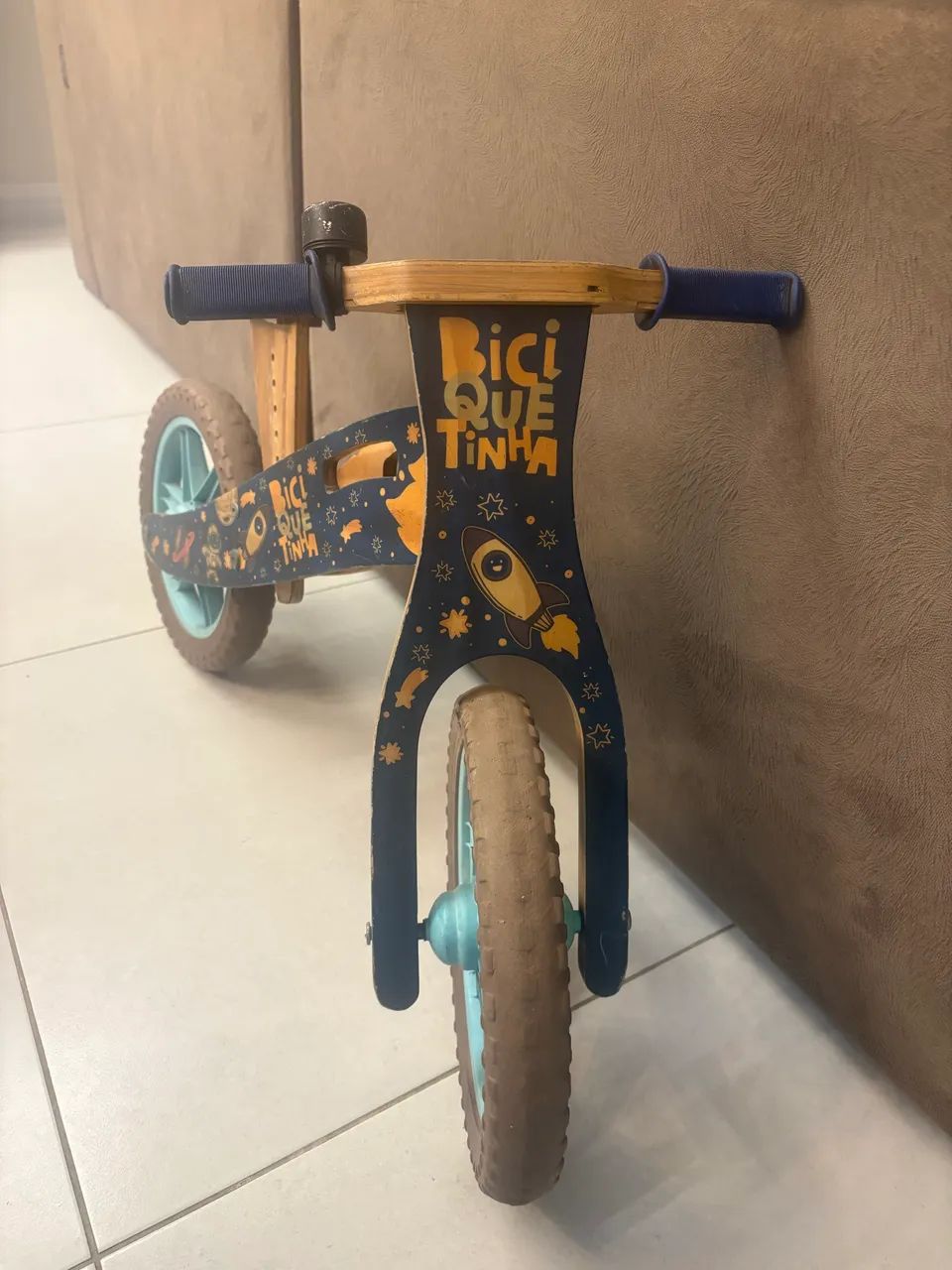 Bicicleta de equilíbrio 