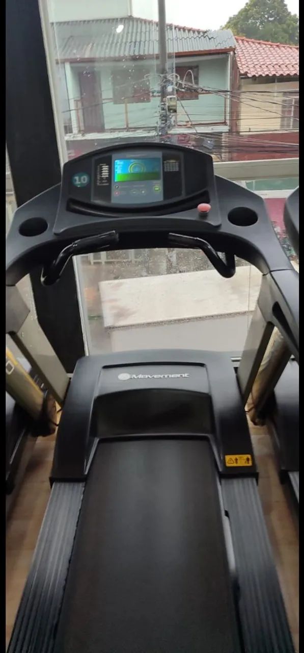Esteira profissional  moviment rt 150