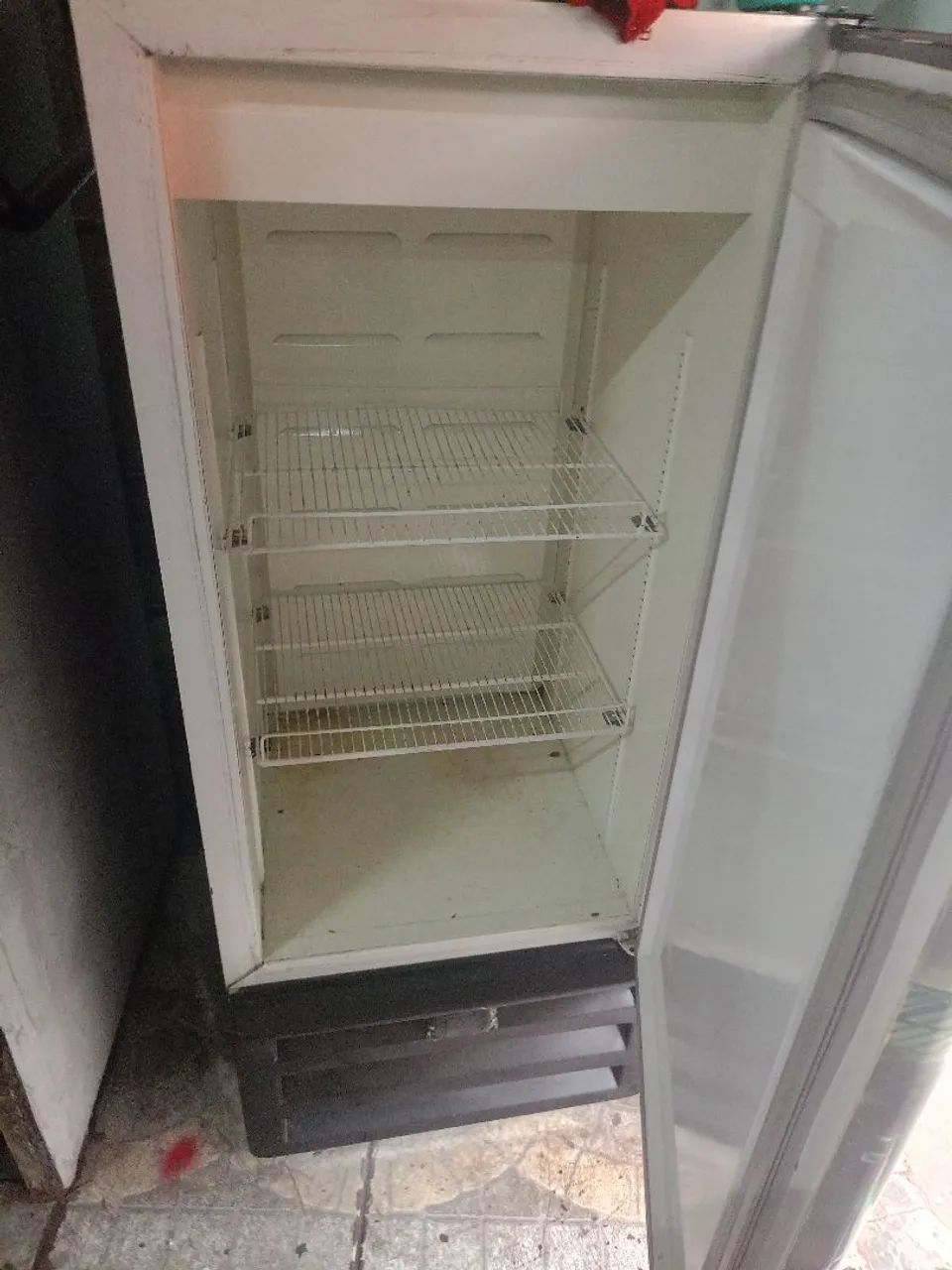 Cervejeira 220v funcionando perfeitamente  - Foto 4