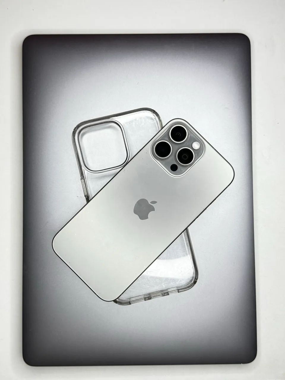 Iphone 16 Pro Max 256GB - Cinza Narural - Celulares e Smartphones