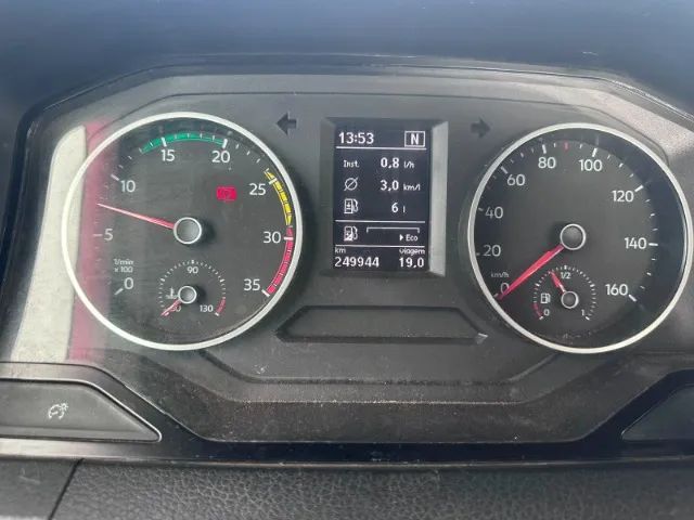 VW 11.180 PRIME 4X2 CHASSI-ANO 2018 - Foto 3