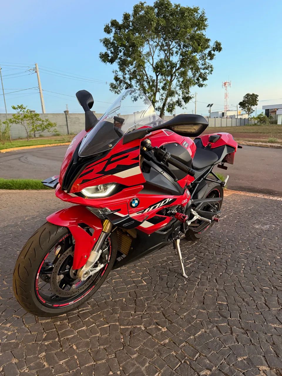 BMW S1000RR 2024 - Apenas 800 km  - Foto 2