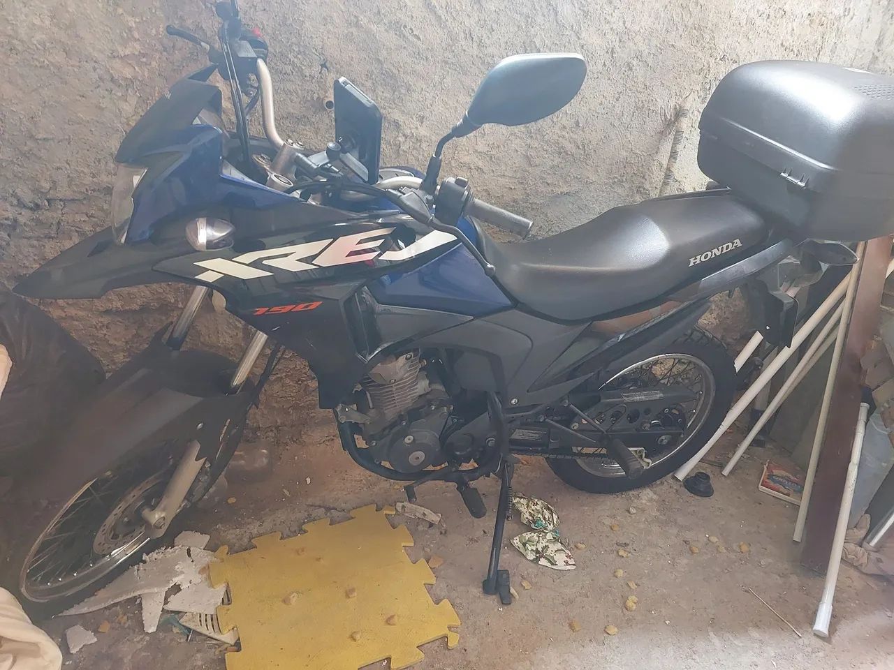 Vendo ou troco por um veículo  - Foto 2