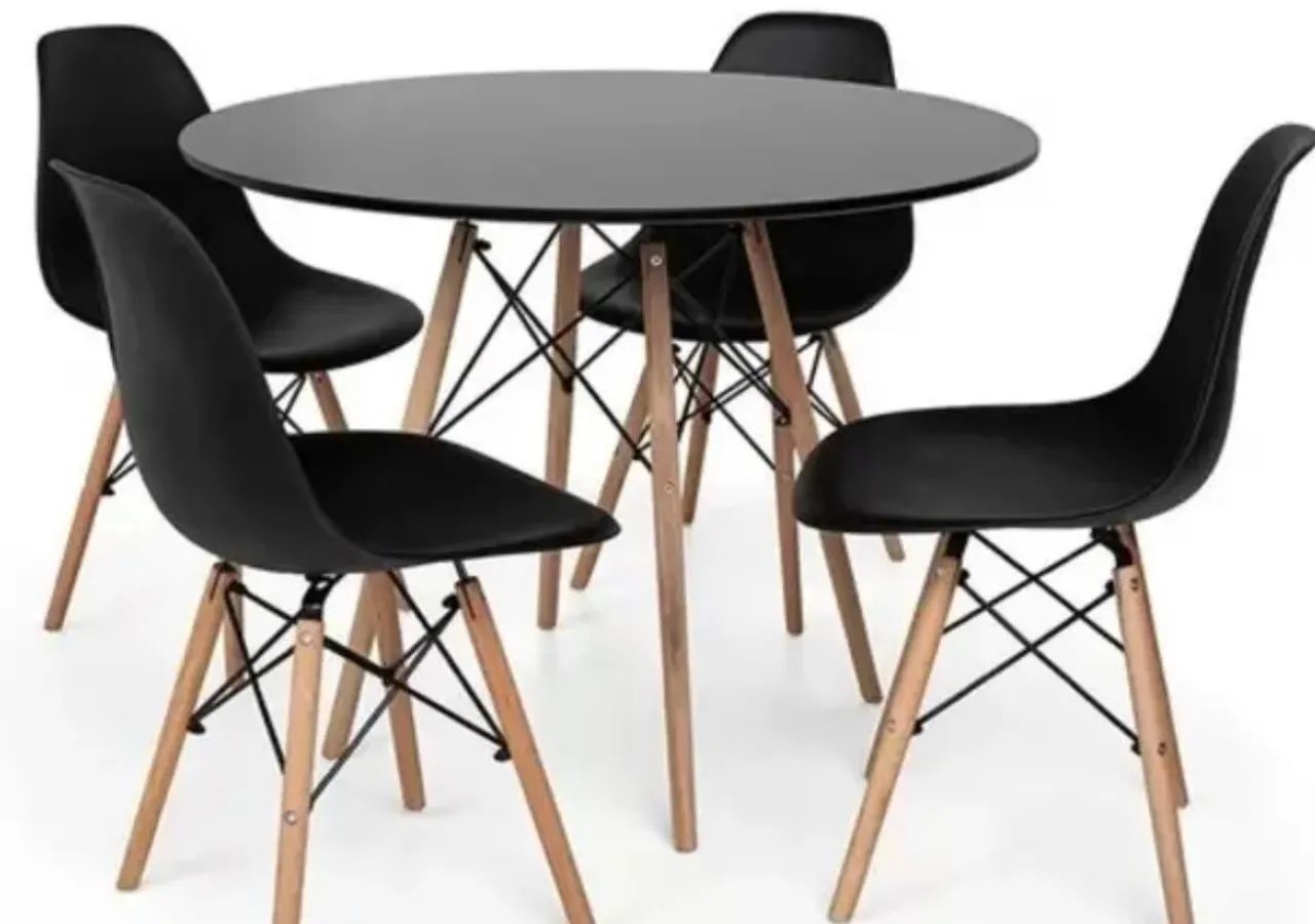 Mesa com quatro cadeiras redonda Efiel