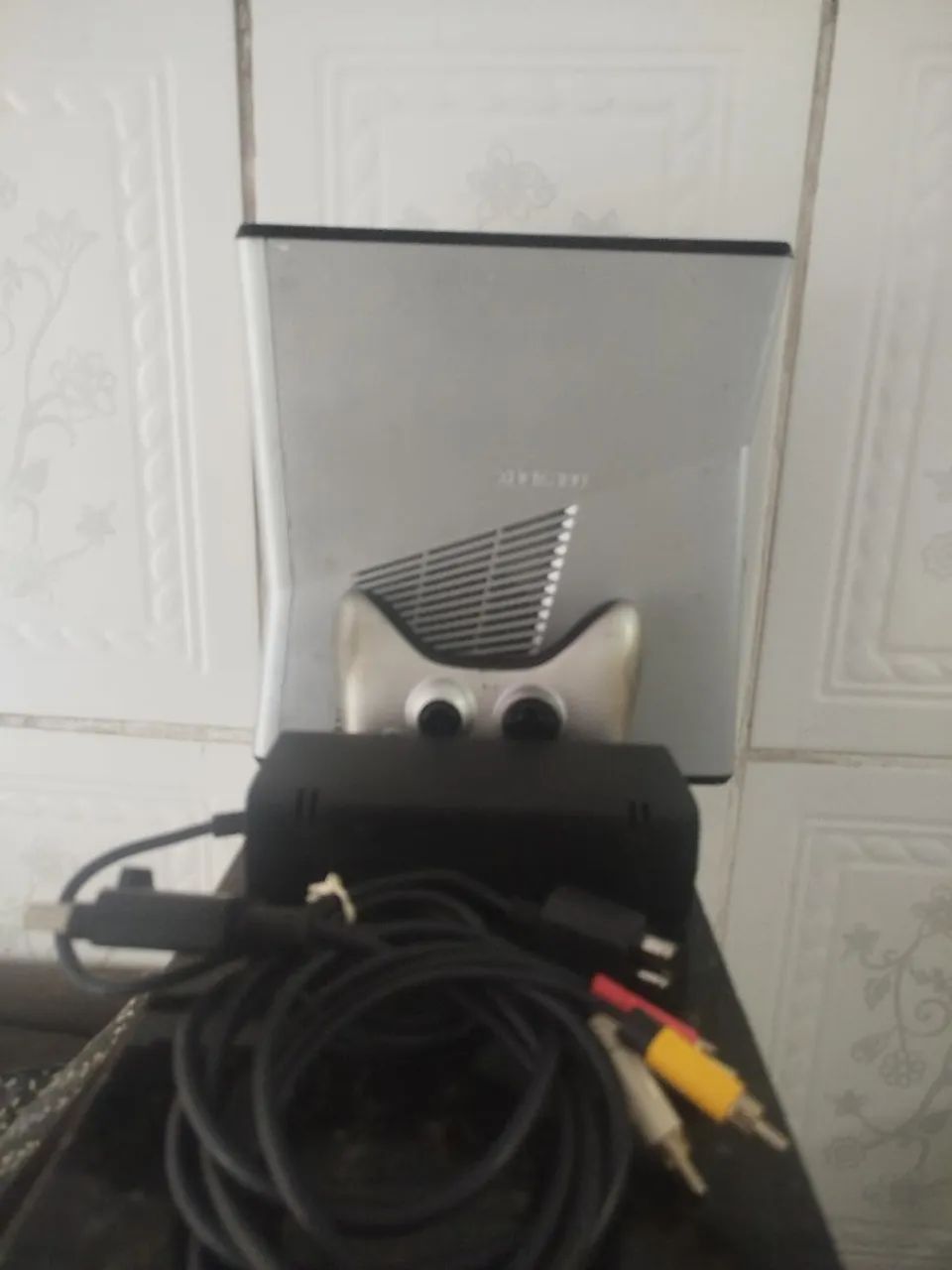 Xbox 360 slim *COM DEFEITO* - Foto 4