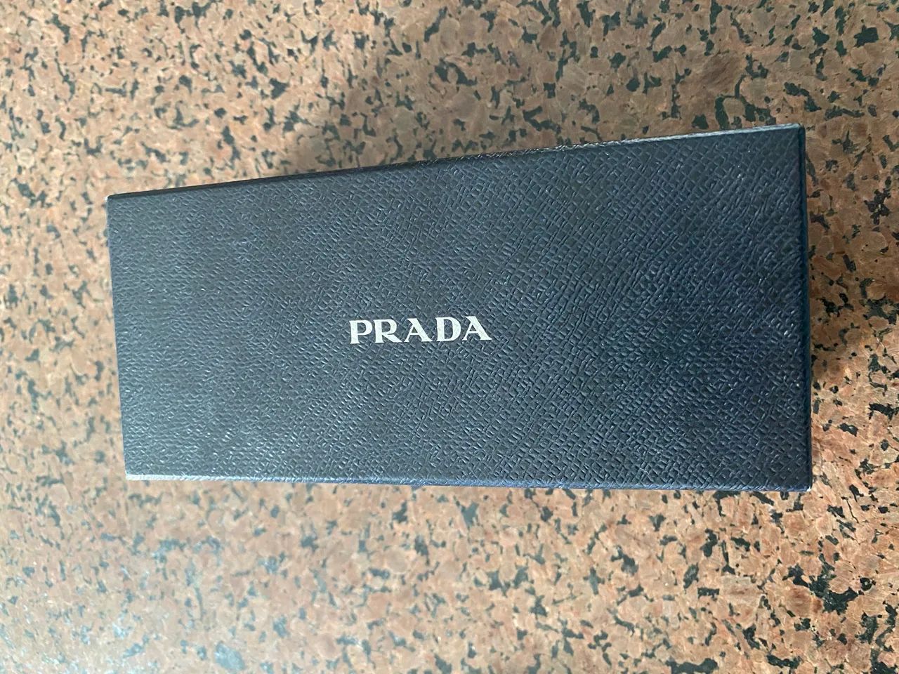 Armação/óculos da marca Prada - Foto 4