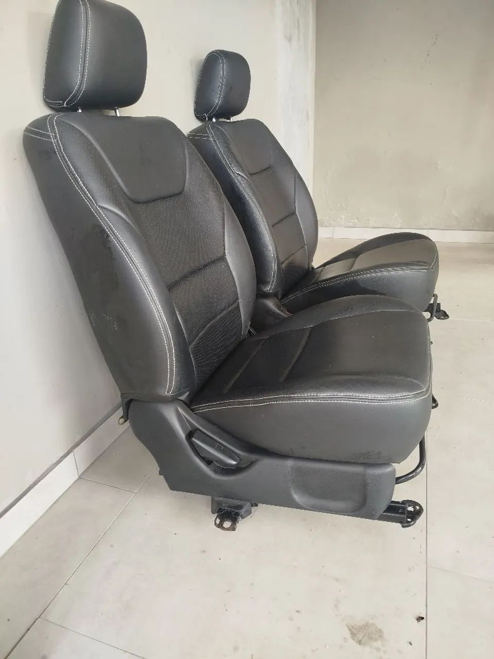 Banco de carro - Foto 2