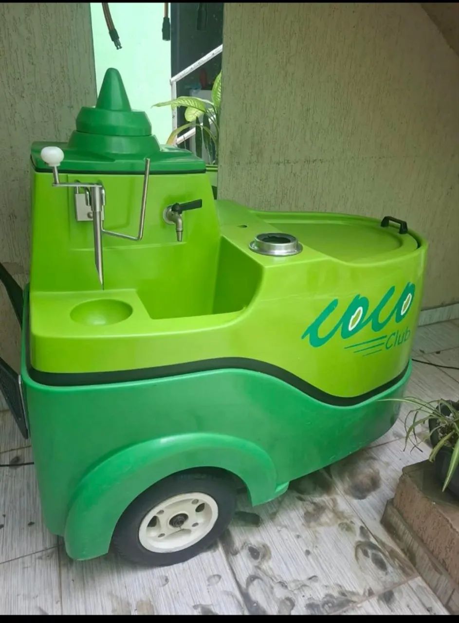 Carrinho de água de coco 