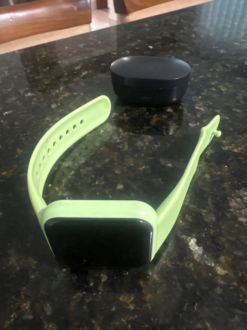 Fone de ouvido bluetooth + relógio smartwatch 
