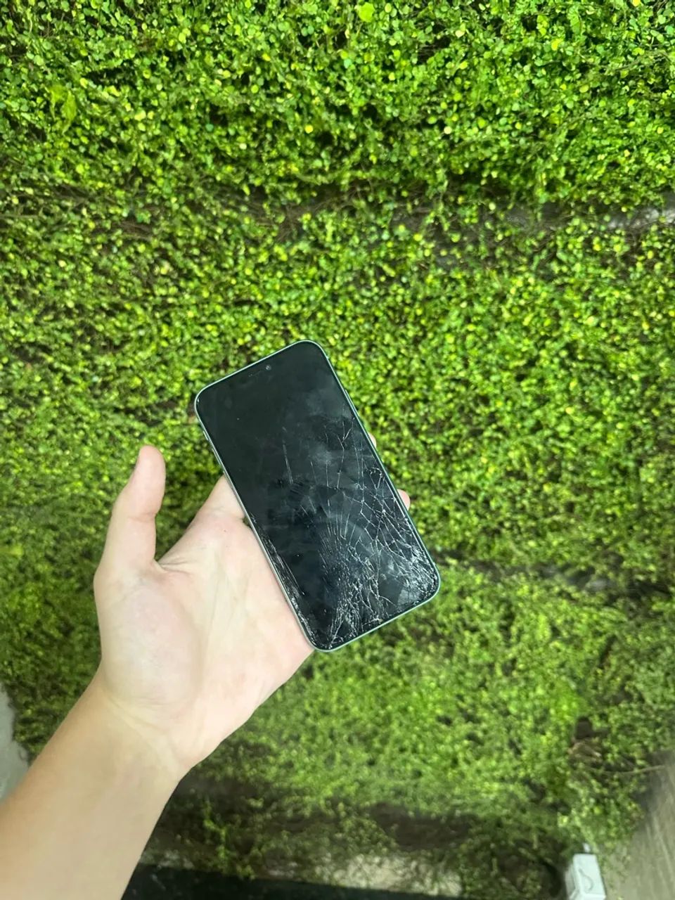 Iphone 11 Apenas Tela Quebrada - Foto 2