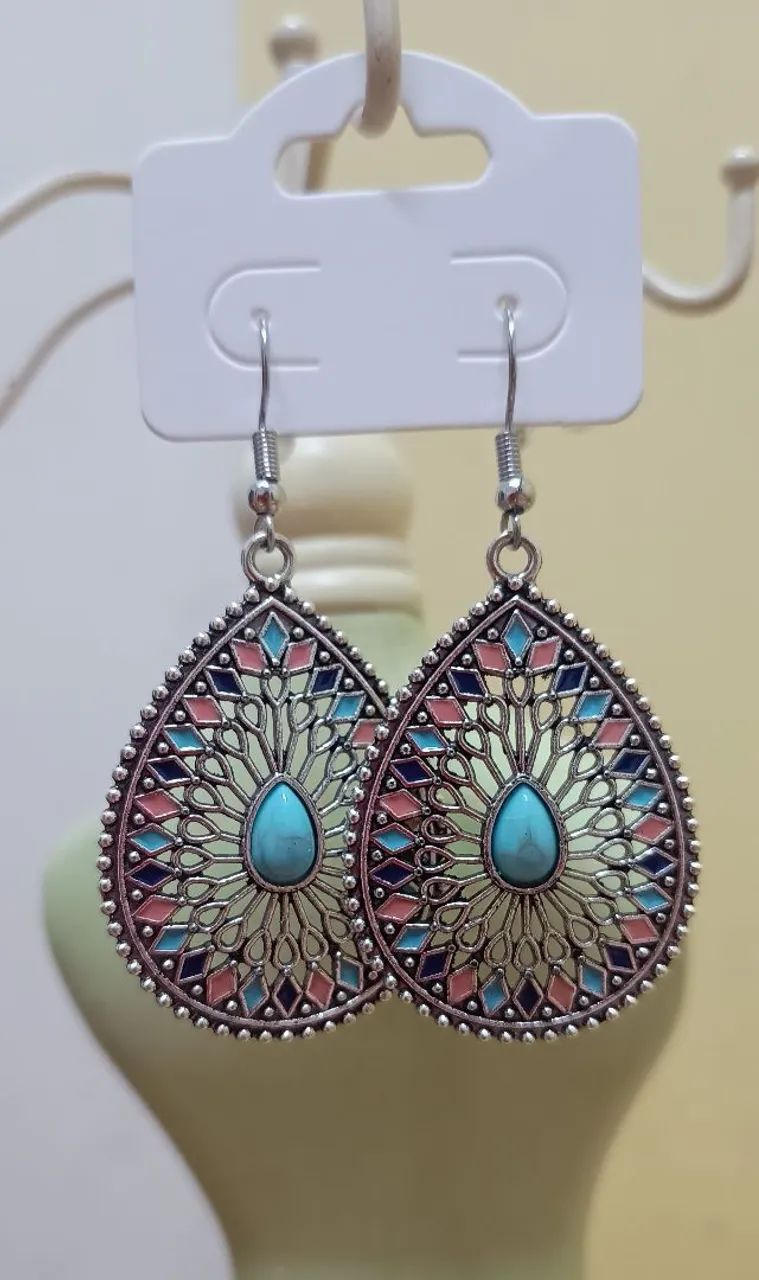 Lindo par de brincos vintage importado 