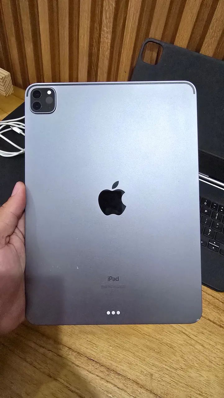 Ipad 11 pro 2ª Geração 256GB + Apple pencil + Magic Keyboard - Foto 2