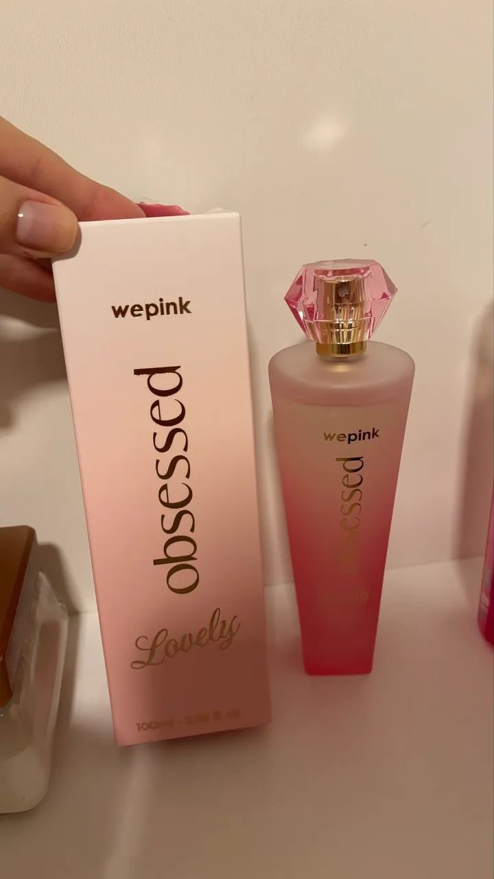 Perfume wepink obsessed