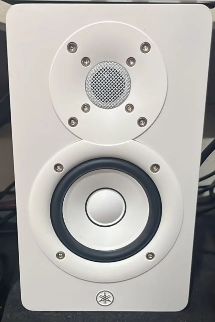 Monitores Yamaha HS3 (PAR)