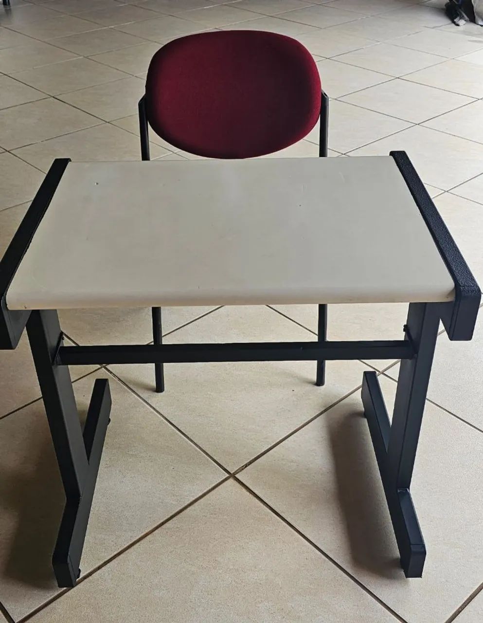 Mesinhas escolares USADAS 