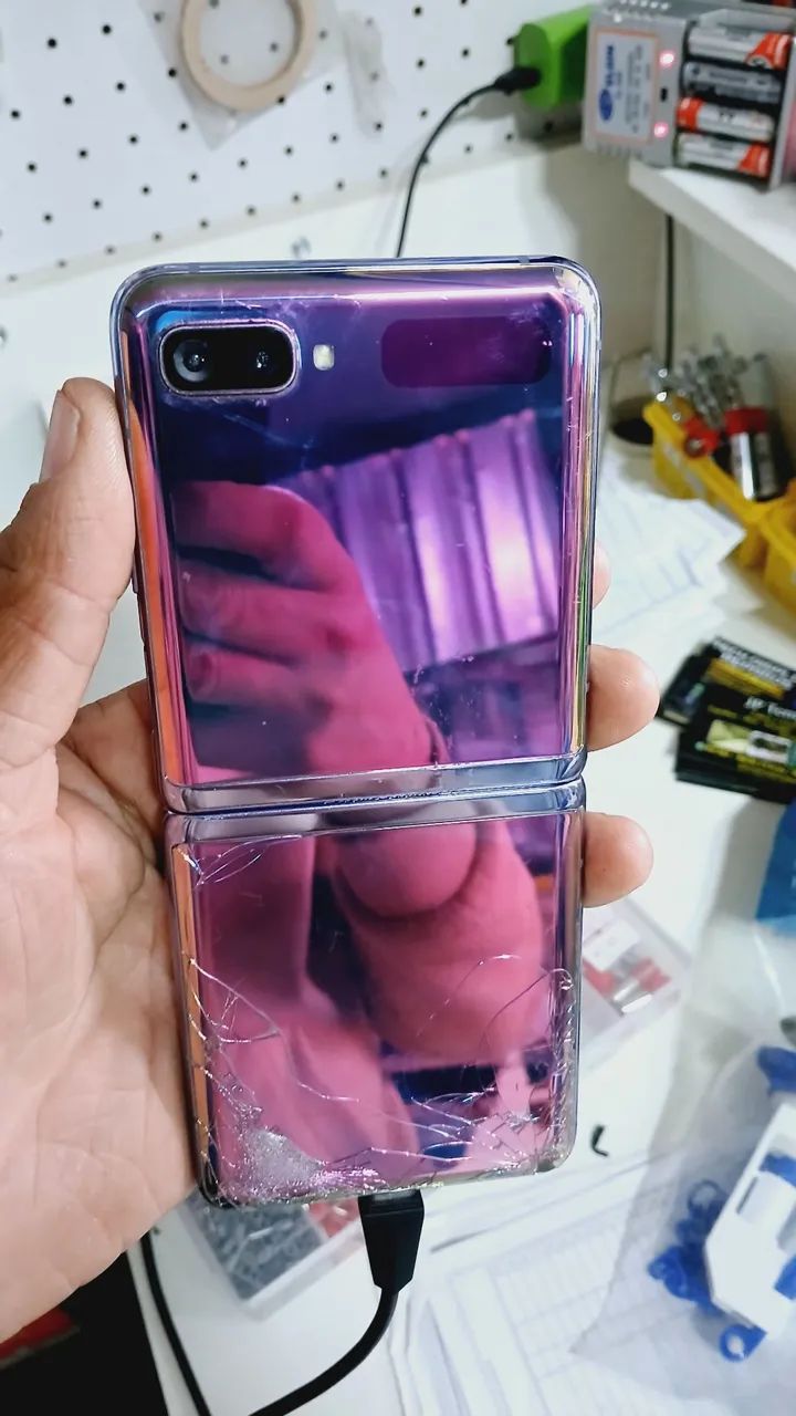 Celular Sansung Z Flip - Foto 5