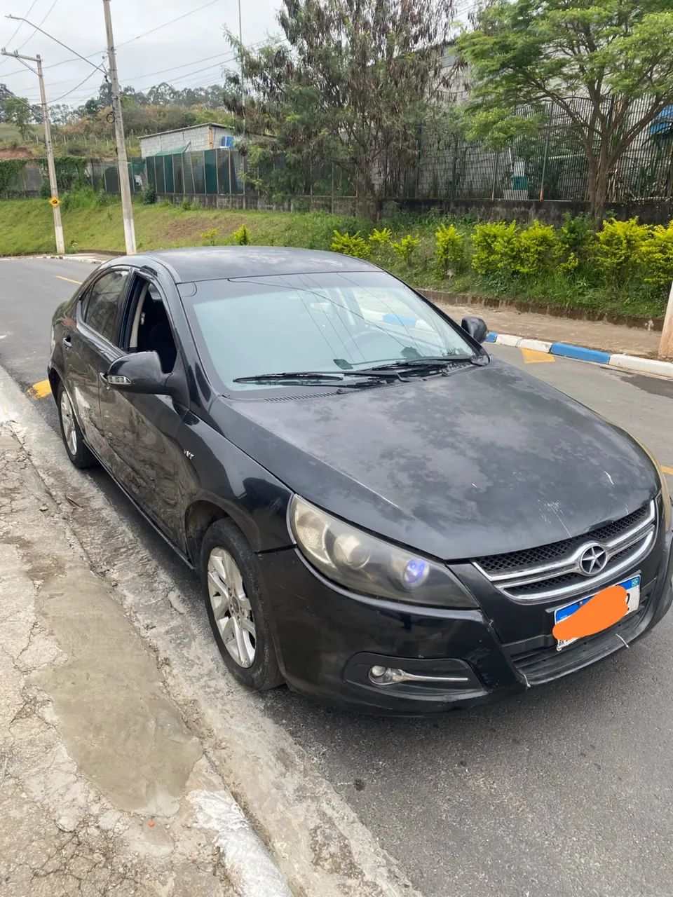 JAC J5 J5 Sedan 1.5 16V 4p Mec. 2013