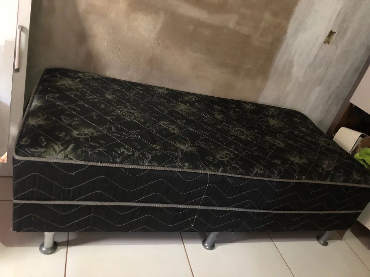 Cama