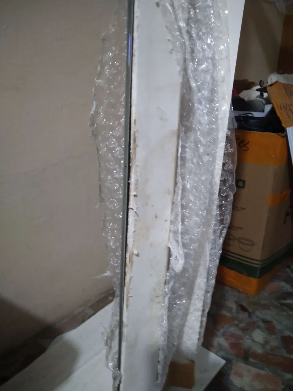 Mesa de vidro com 6 cadeiras  - Foto 3