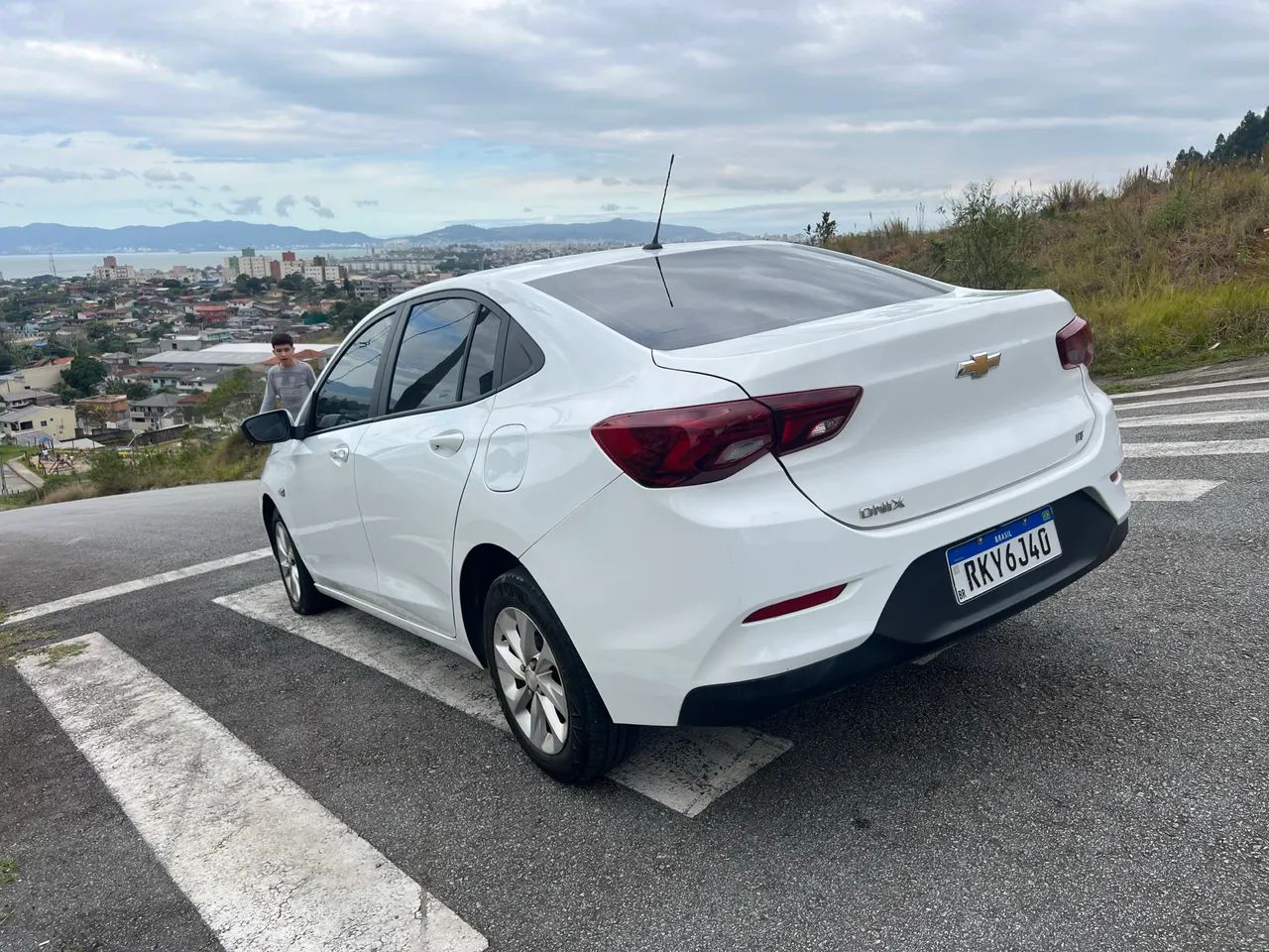 Chevrolet Onix Plus LT 1.0 12V Flex Mec. 4P 2022 - Foto 3