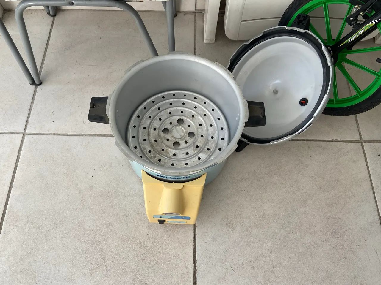 Autoclave