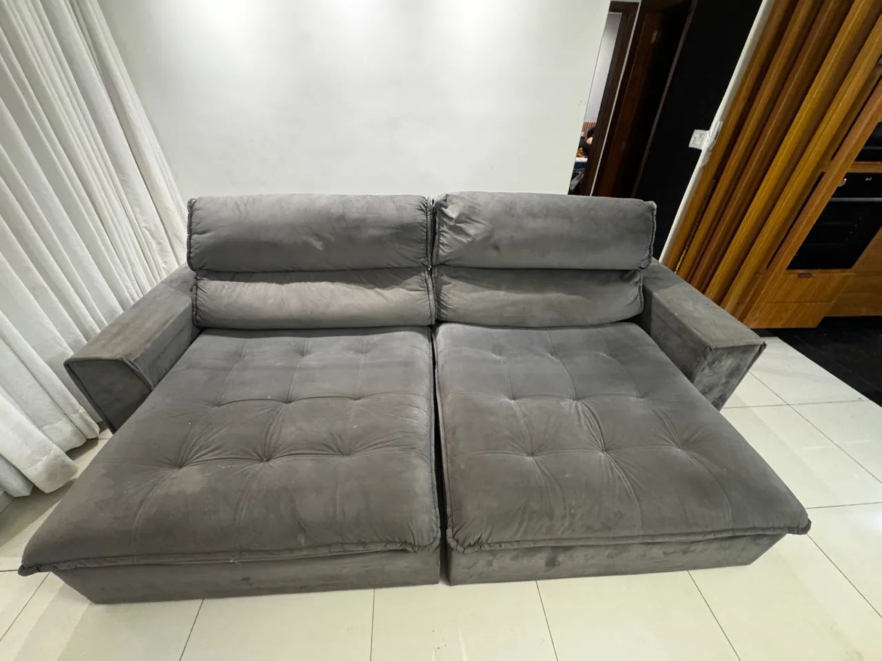 Sofá Retrátil e Reclinável Cinza 2,90m - Super Confortável - Foto 5