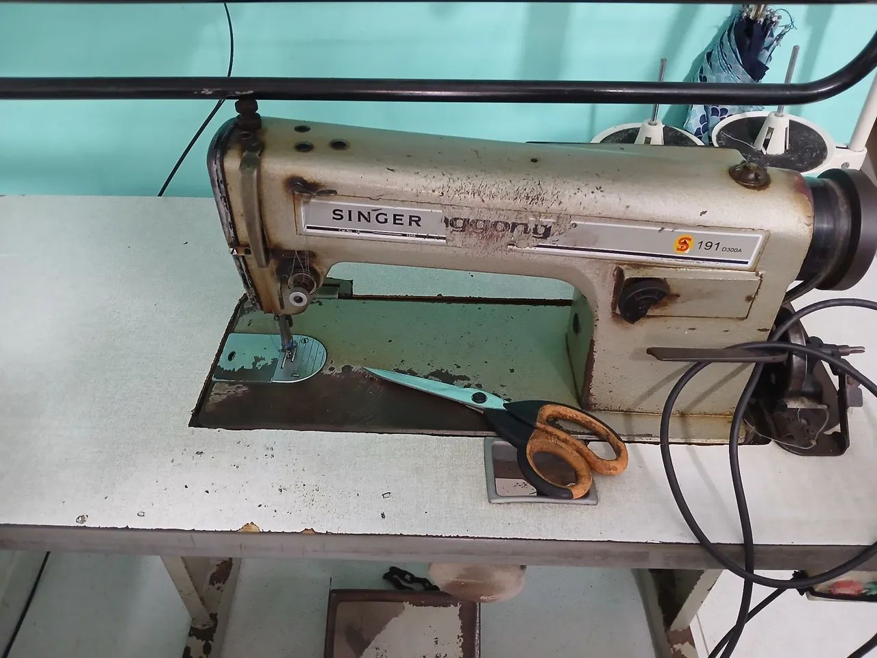 Vendo máquinas  de costuras  - Foto 3