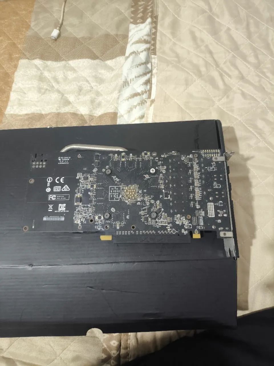Placa de vídeo RX 570 armor oc 4gb - Foto 3