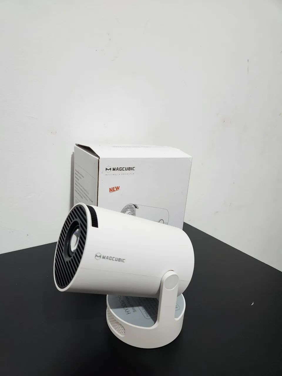 Projetor Magcubic HY300