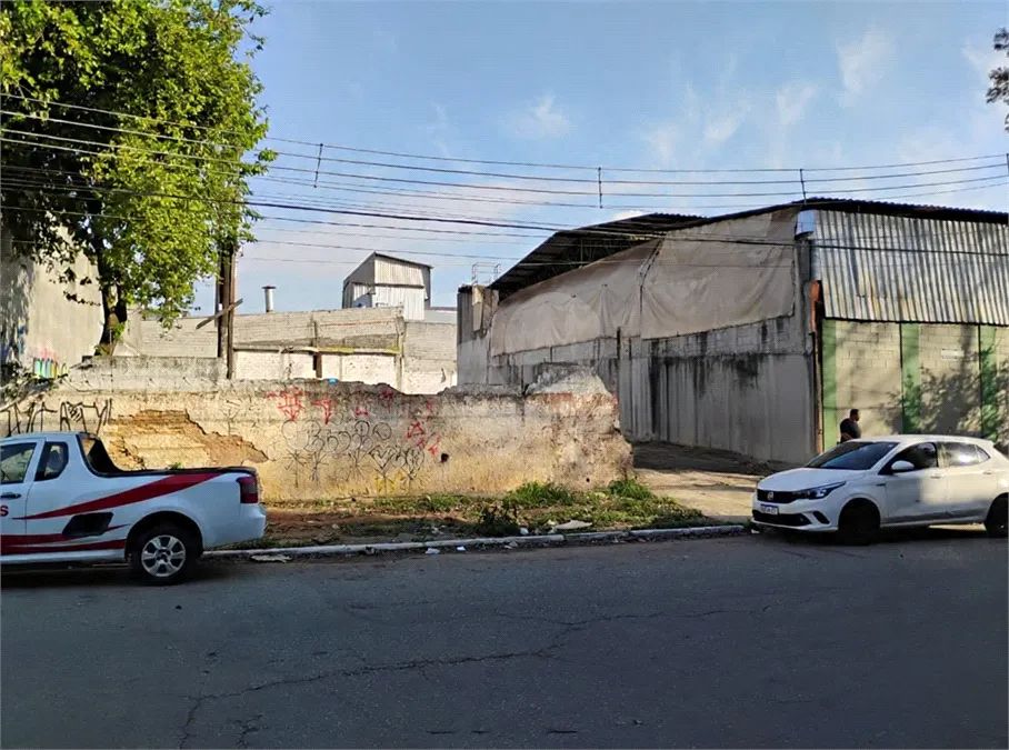 Terreno de 828 m² no Ipiranga  Excelente oportunidade para investidores!