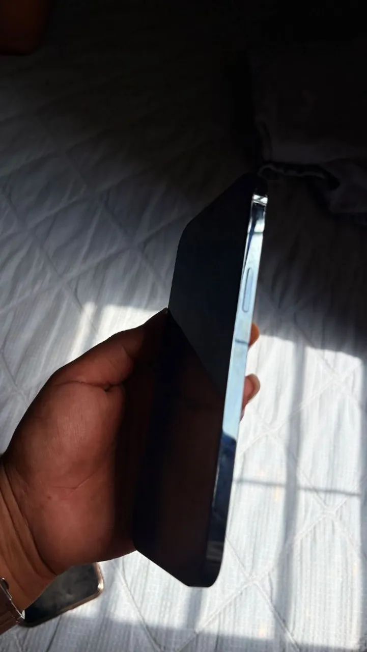 Iphone 12 pro max  - Foto 2