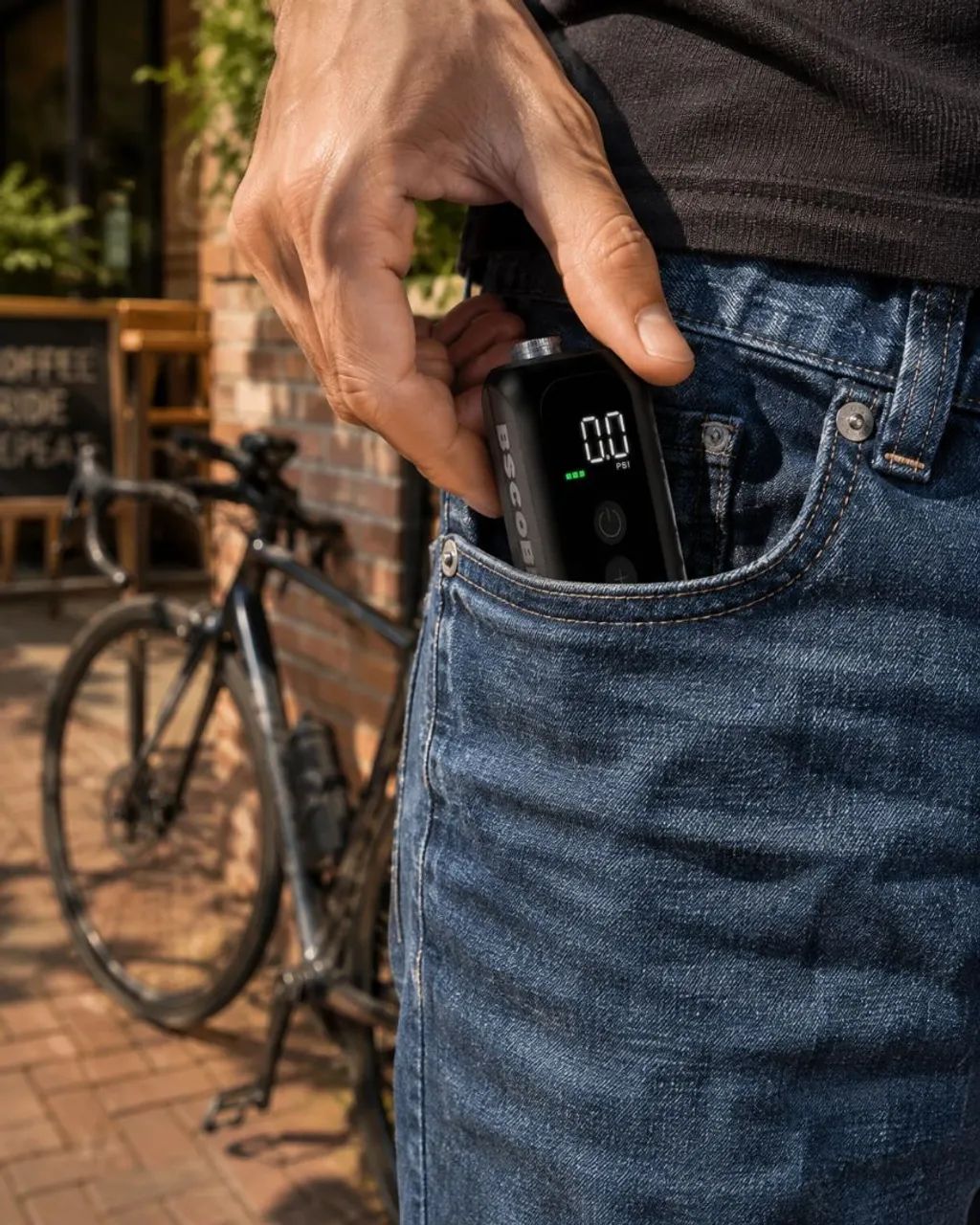 Bomba de Ar digital compressor para bicicleta  - Foto 4