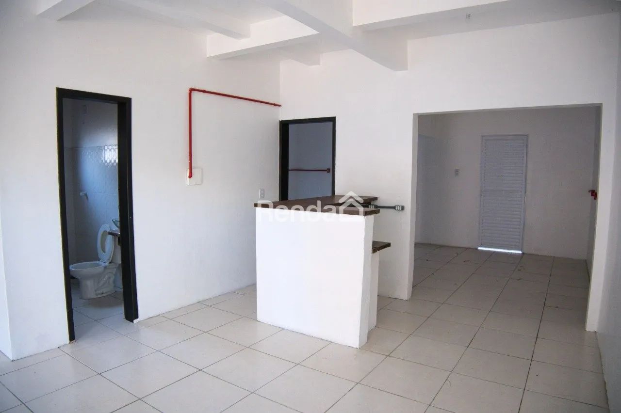ALUGA-SE Loja Comercial 78m² na Praia da Ferrugem 2 Banheiros Garopaba - Foto 5