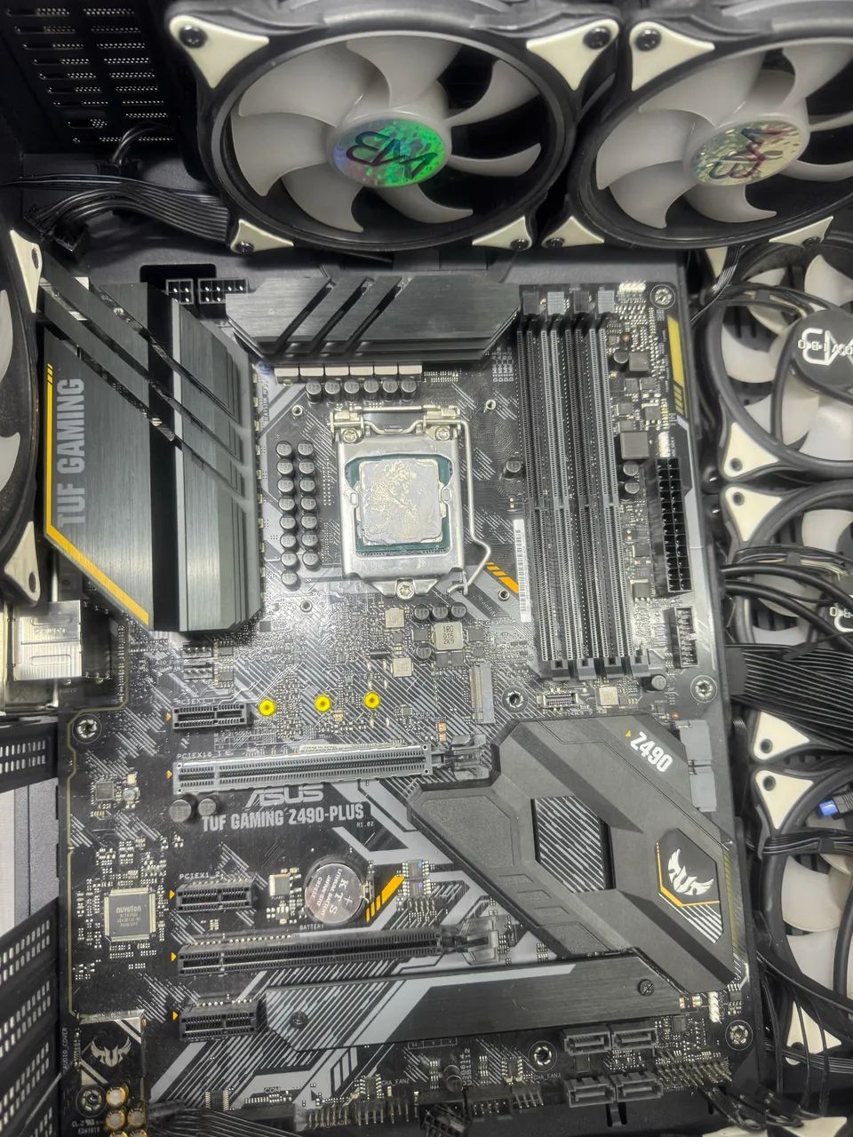 Kit upgrade z490 plus i5 10400f barbada 