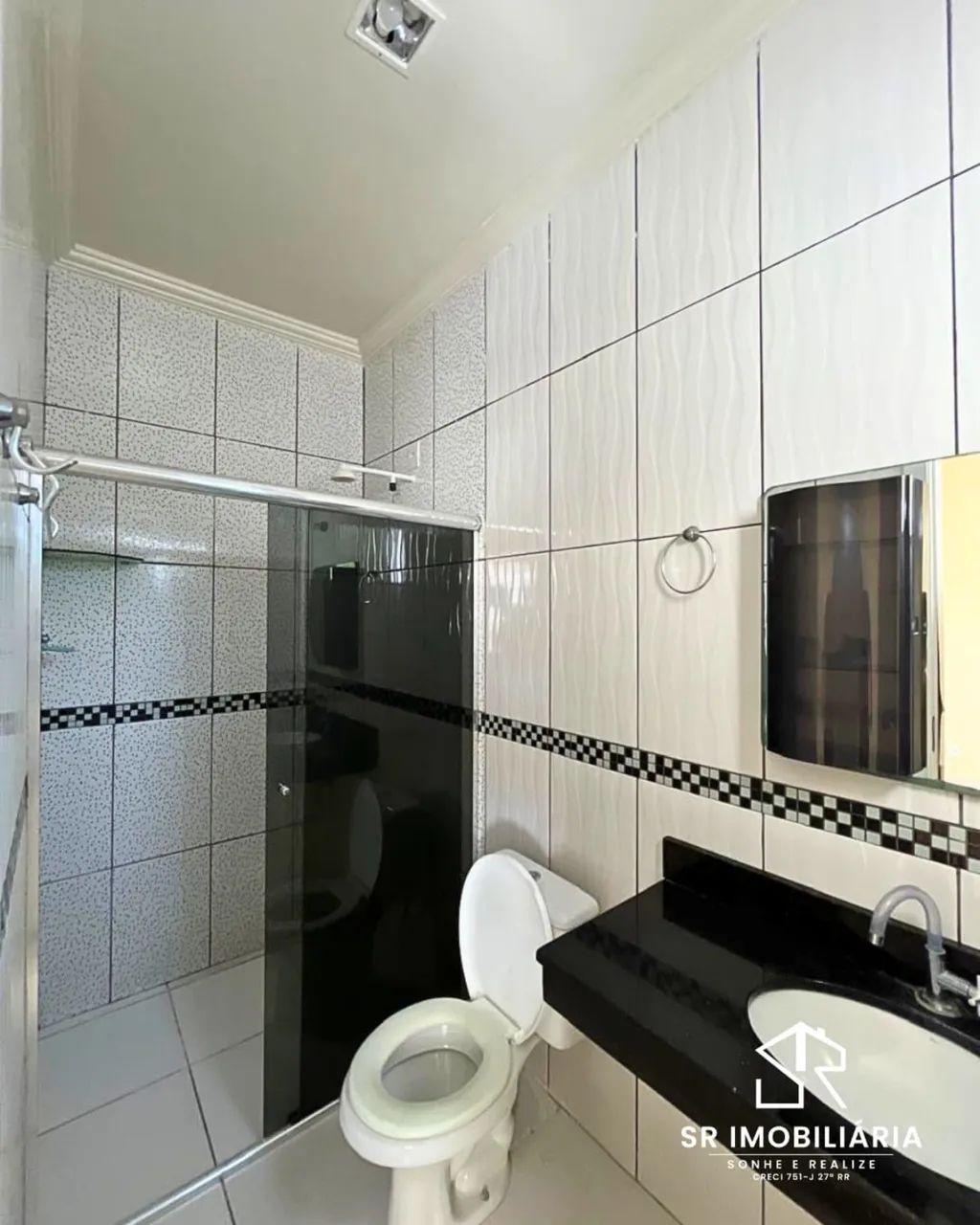 Vende-se casa no cidade satélite com 3 quartos aceita financiamento  - Foto 3
